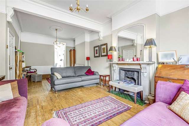 Terraced house to rent in Oakhill Road, Putney, London SW15