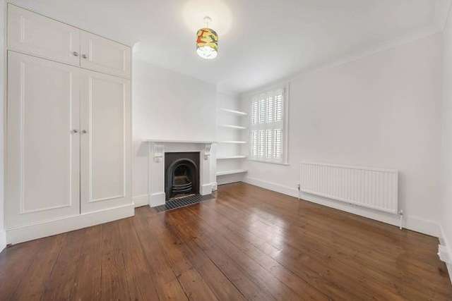 Detached house to rent in Hambalt Road, Abbeville Village, London SW4