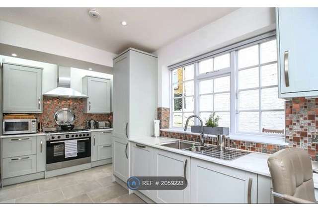 End terrace house to rent in Bishops Road, London SW6