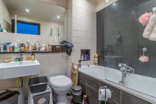 Flat for sale in Rose Street, Glasgow G3