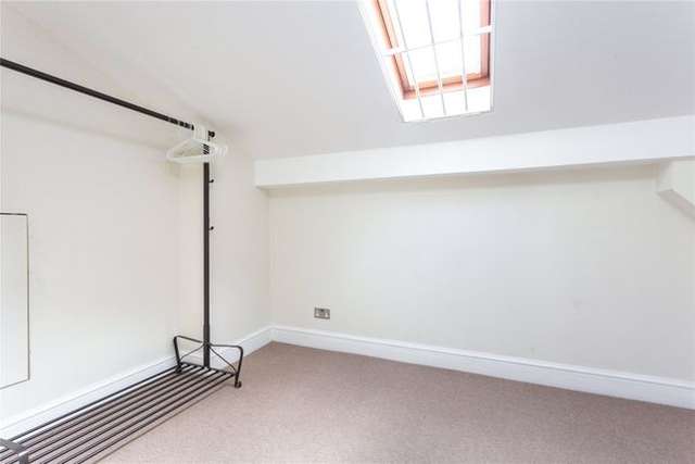 Mews house for sale in Redfield Mews, London SW5