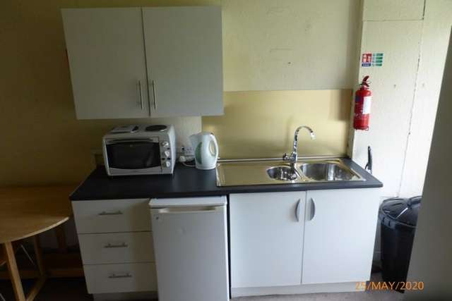 Studio to rent in Langside Road, Glasgow G42