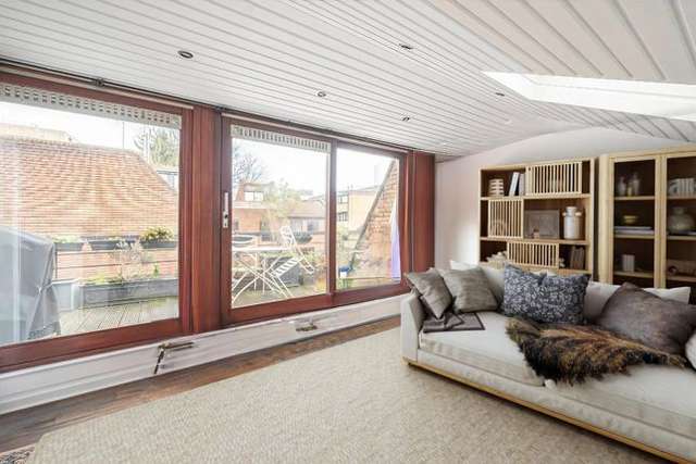 Mews house for sale in Belsize Village, Belsize Park NW3