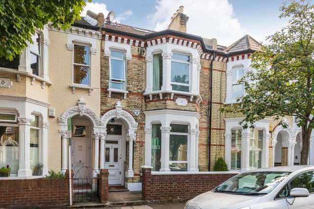 Terraced house to rent in Stormont Road, London SW11