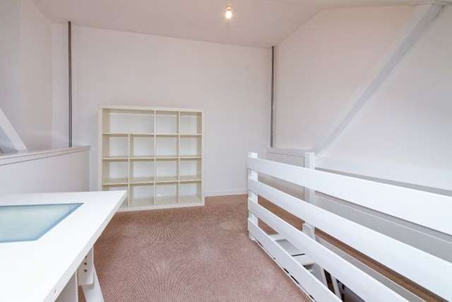 Flat for sale in Morrison Street, Tradeston, Glasgow G5