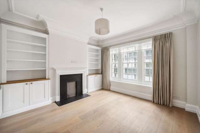 Flat to rent in Sloane Street, Knightsbridge, London SW1X