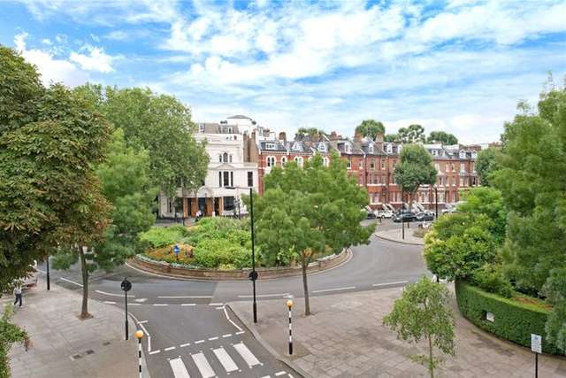 Maisonette to rent in Lauderdale Road, Maida Hill W9