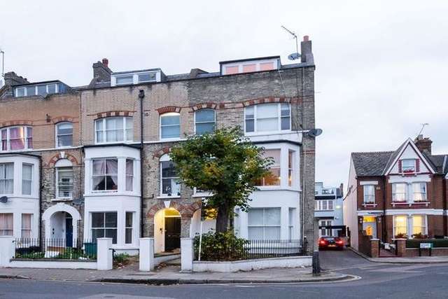 Town house to rent in Marlborough Road, London N19