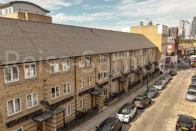 Terraced house to rent in Ferry Street, Isle Of Dogs, Docklands, London E14