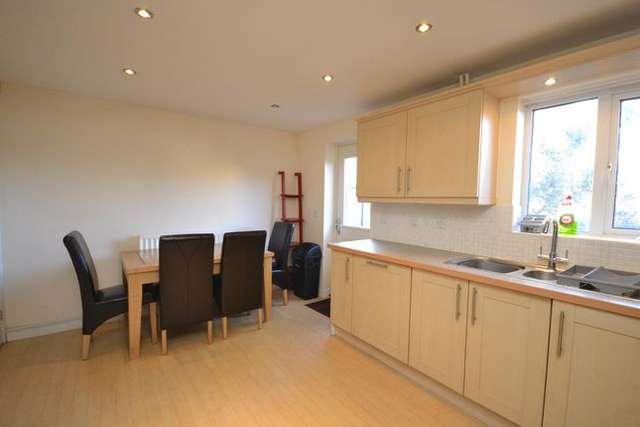 Terraced house to rent in Shakespeare Avenue, Bristol BS7