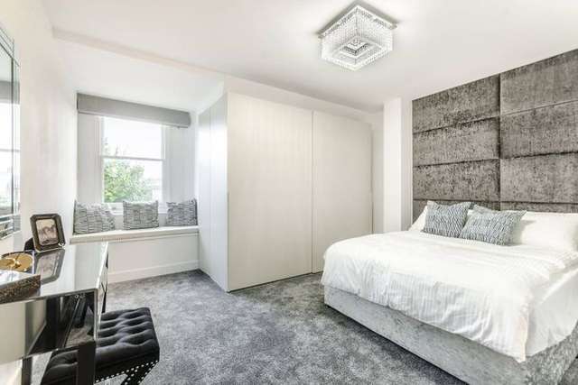 Maisonette to rent in Queens Gate, South Kensington, London SW7