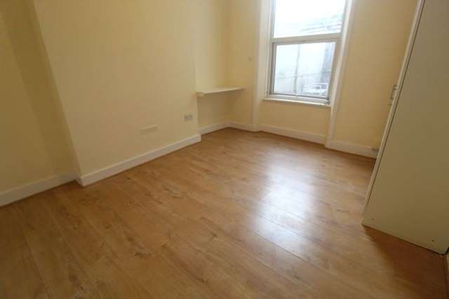 Terraced house to rent in Rucklidge Avenue, London NW10