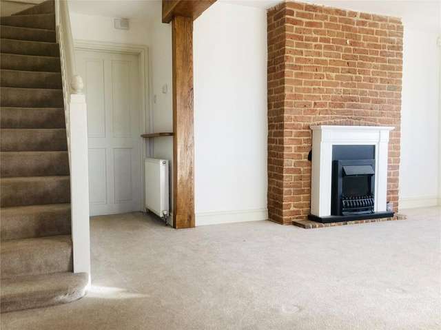 3 bedroom detached house to rent