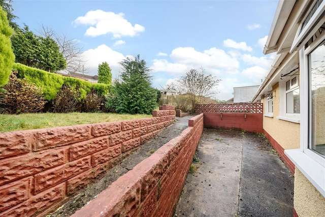 3 bedroom semi-detached bungalow for sale