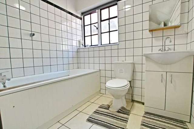 1 bedroom detached house to rent