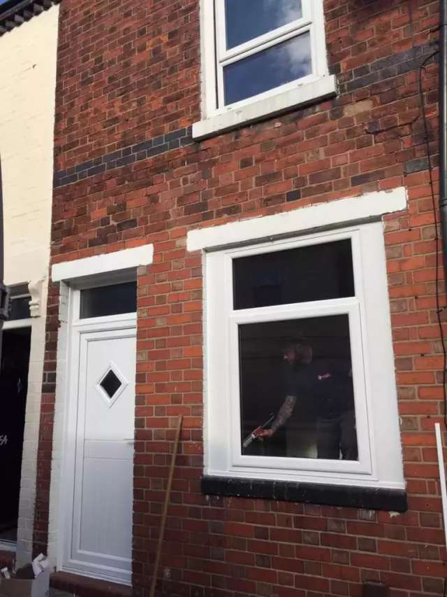 2 bedroom terraced house to rent