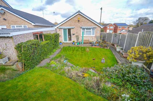 2 bedroom detached bungalow for sale