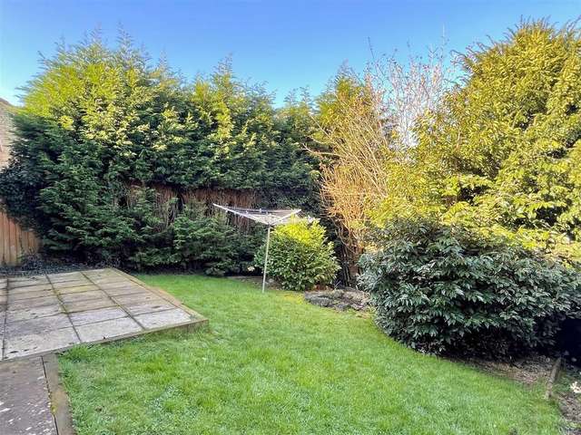 3 bedroom semi-detached bungalow for sale