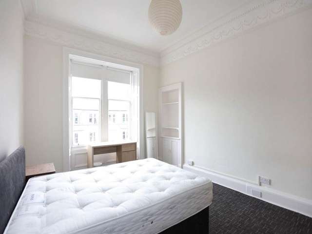 3 bedroom flat to rent