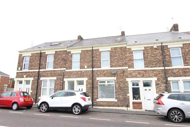 4 bedroom terraced house for sale