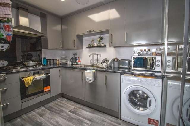 1 bedroom flat for sale