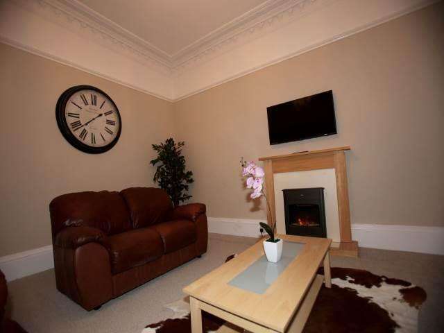 2 bedroom flat to rent