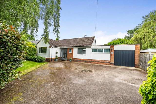 3 bedroom detached bungalow for sale