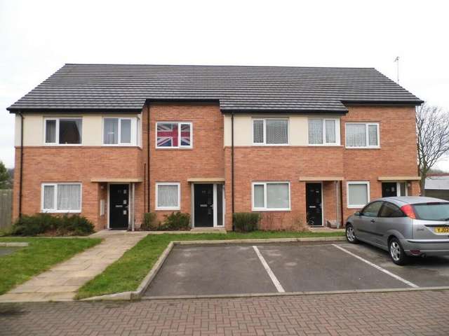 Flat For Rent in Runcorn, England