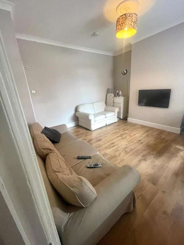 House For Rent in Brighton, England