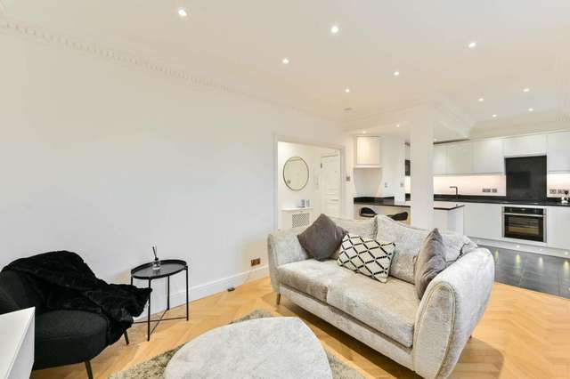 Flat For Rent in London, England