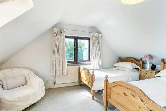 House For Sale in Derbyshire Dales, England