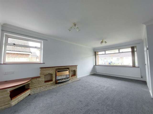 Bungalow For Rent in Derby, England