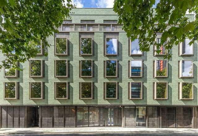 Apartment For Sale in City of Westminster, England
