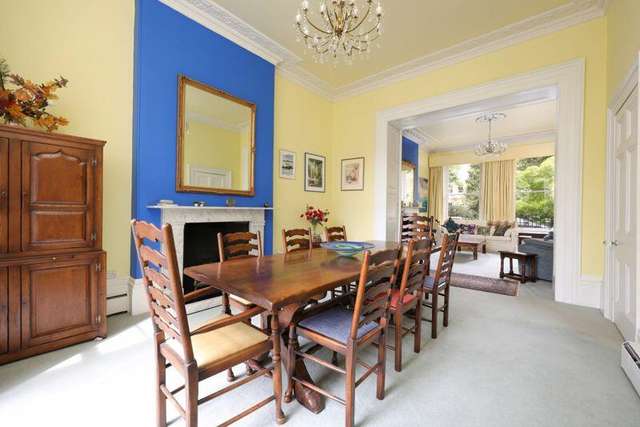 Maisonette For Sale in Bristol, England