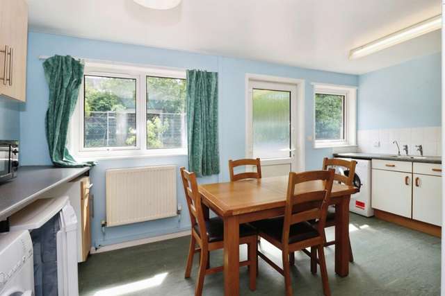 Bungalow For Sale in Bristol, England