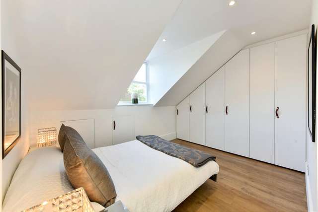 Apartment For Rent in London, England