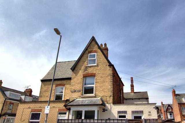 Maisonette For Rent in Bridlington, England