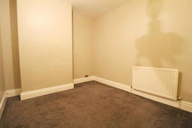 Apartment For Rent in Stockport, England