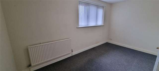 Mews For Rent in Warrington, England