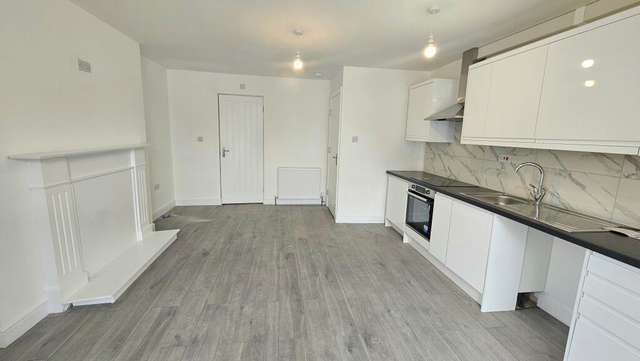 Apartment For Rent in Bedford, England