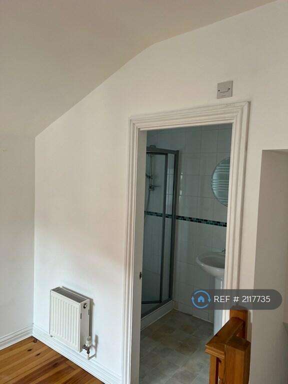 Maisonette For Rent in Bristol, England