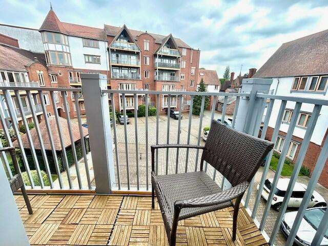 Apartment For Rent in Chester, England