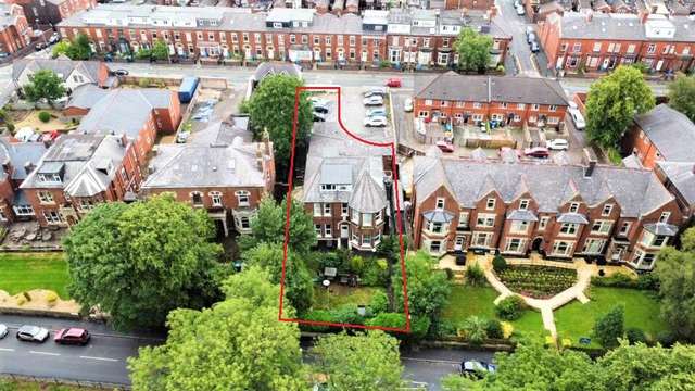 Land For Sale in Oldham, England