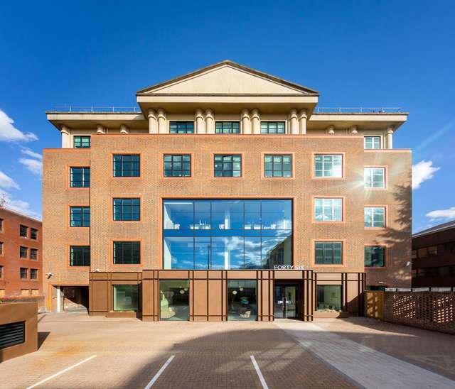 Office For Rent in Watford, England