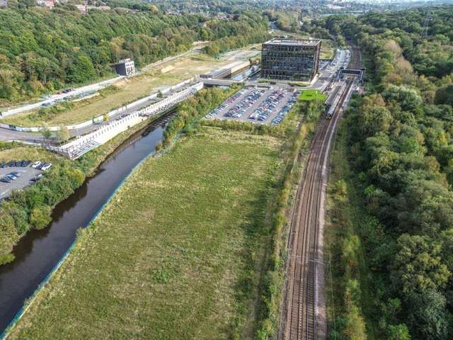 Land For Sale in Leeds, England