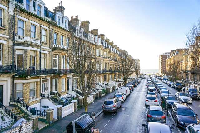 Flat For Sale in Hove, England