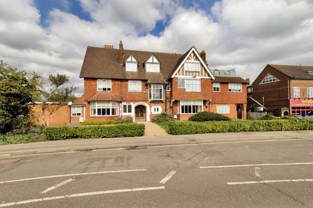 Office For Sale in Sevenoaks, England