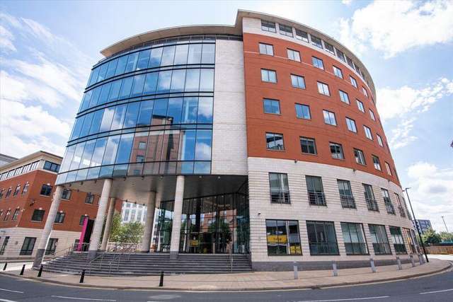 Office For Rent in Leeds, England
