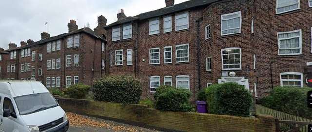 3 bed flat in Tuebrook