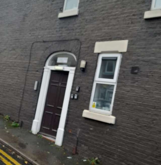 1 bed flat in Runcorn Old Town